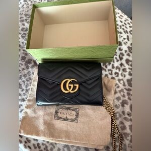 Gucci Black Chevron Leather Crossbody Bag